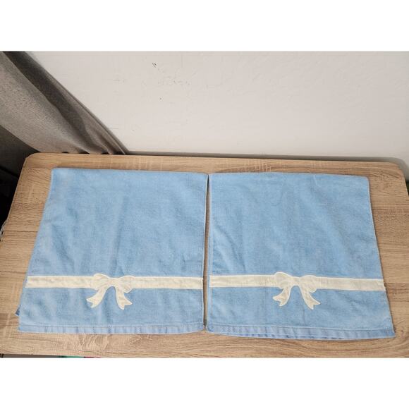 The Avanti Look Hand Towel Set of 2 Vintage Blue with White Bow 16"x26" Linens - Picture 2 of 6